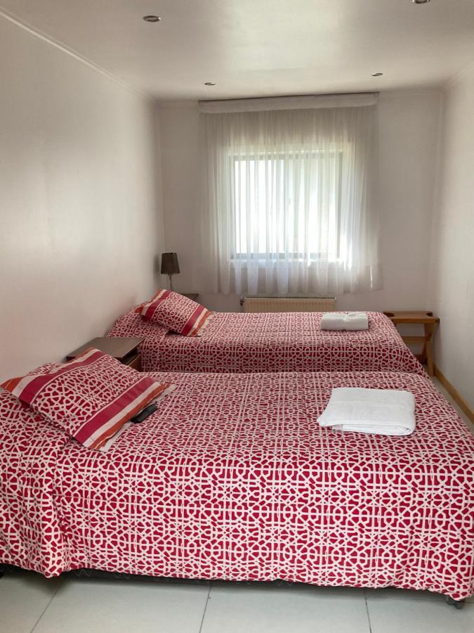 Hostal Balmaceda بونتا أريناس المظهر الخارجي الصورة