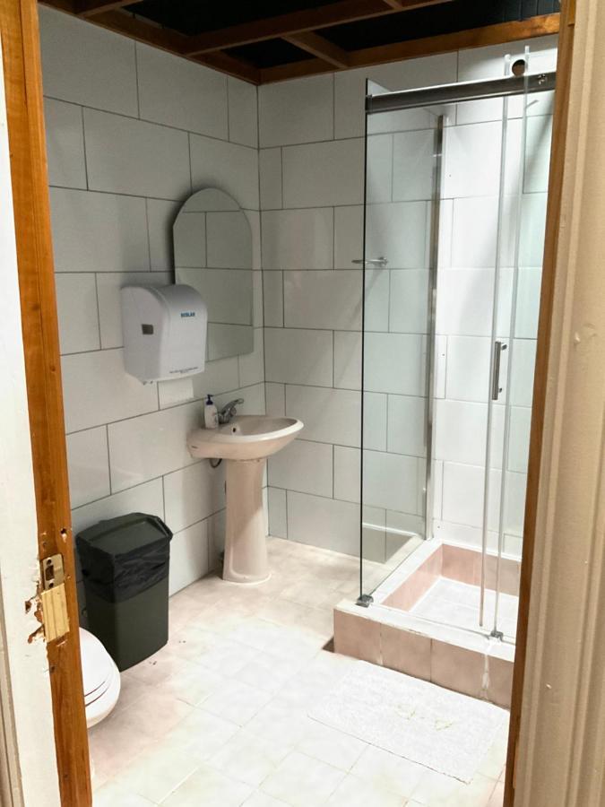 Hostal Balmaceda بونتا أريناس المظهر الخارجي الصورة