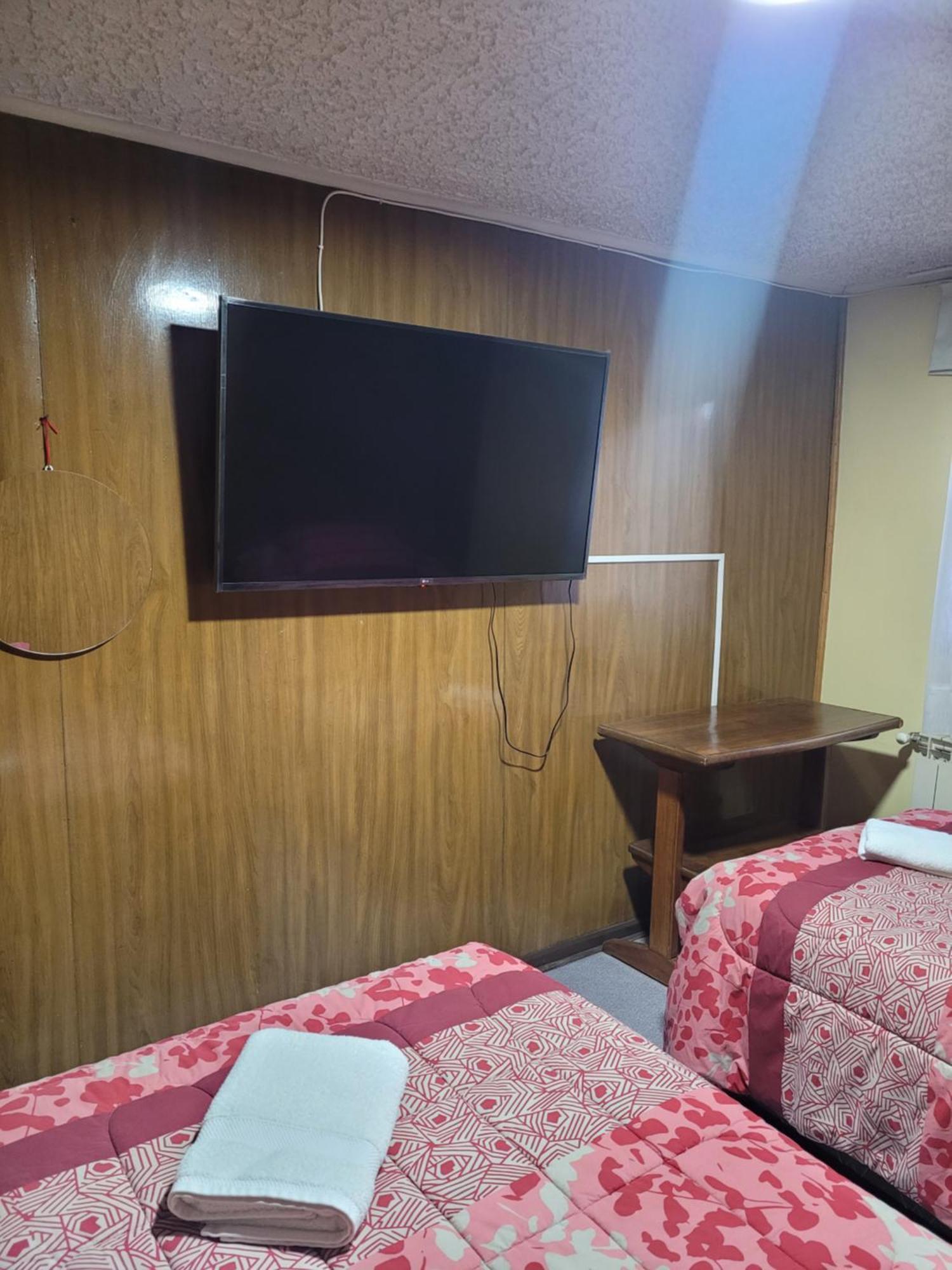 Hostal Balmaceda بونتا أريناس المظهر الخارجي الصورة