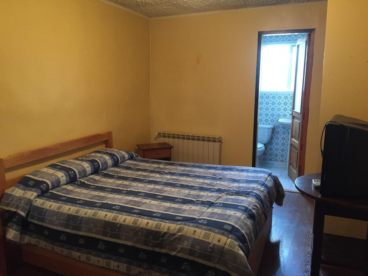 Hostal Balmaceda بونتا أريناس المظهر الخارجي الصورة